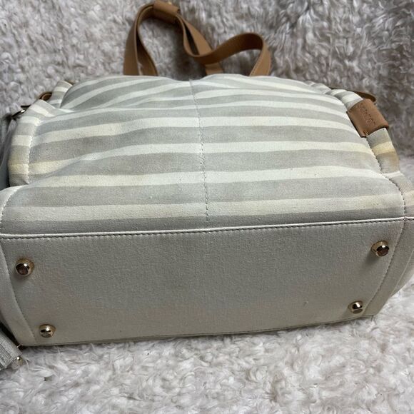 Skip Hop High line convertible Diaper Bag Beige & gray canvas tan leather straps - Picture 5 of 16